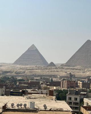 Rixsos Pyramids Inn