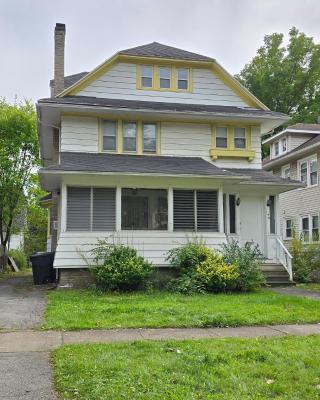 Private rooms in Rochester home- Near Hospitals and Universities