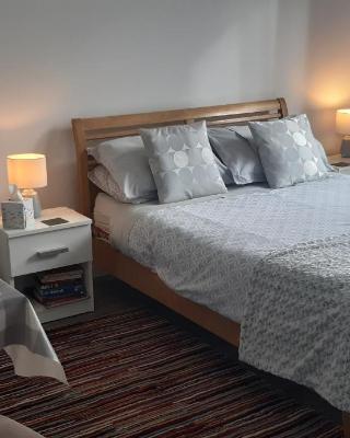 Room in Dee's house