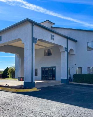 Econo Lodge Inn & Suites Sweetwater I-20