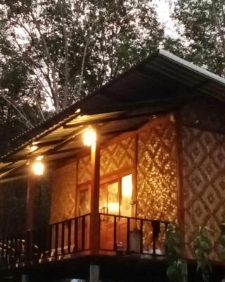Mook Bamboo Bungalows