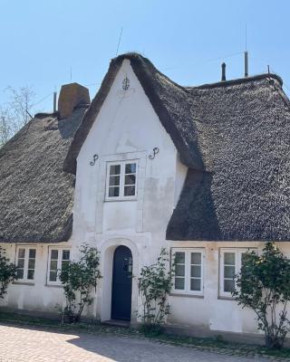 Kapitänshaus von 1712 - neu saniert
