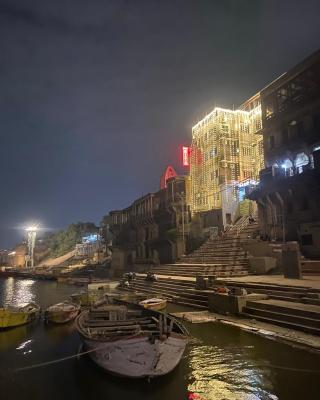Hotel Sita Palace On Heritage Ghats Of Benaras