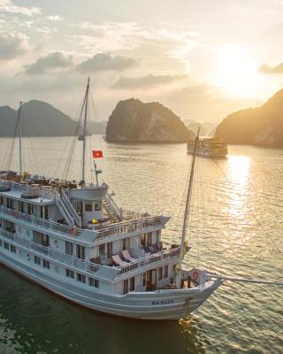 Paradise Luxury Sails Cruise