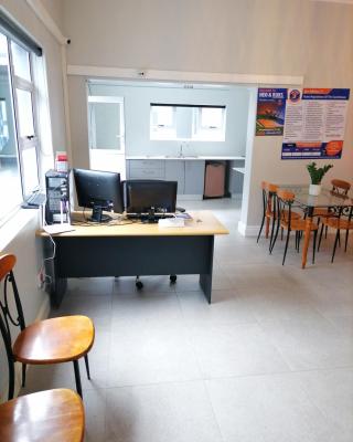 Neo & Ruks Guest House Salt River 1