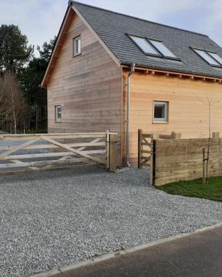 2 Sylvan Heath - The Boatshed