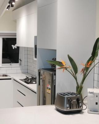 Takapuna Centre 3B plus Netflix