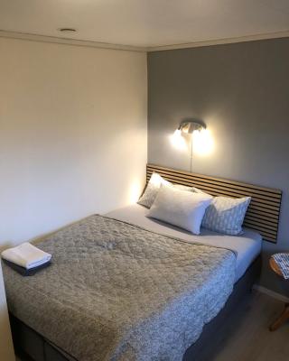Private room on quiet street
