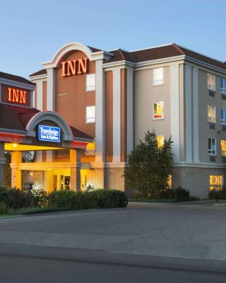 Travelodge by Wyndham Spruce Grove