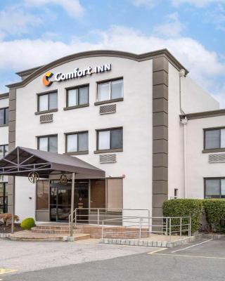 Comfort Inn Edgewater on Hudson River