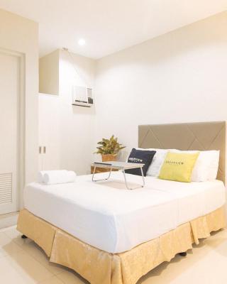 UrbanView at Lacson Street Bacolod City by RedDoorz