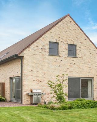 Awesome Home In Diksmuide