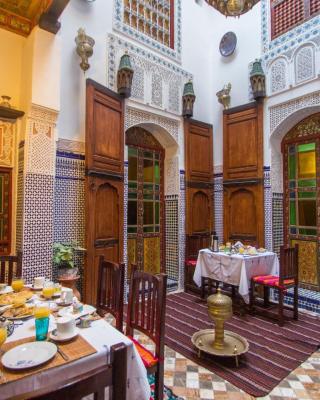 Casa Aya Medina