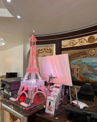 Hotel Grand Paris