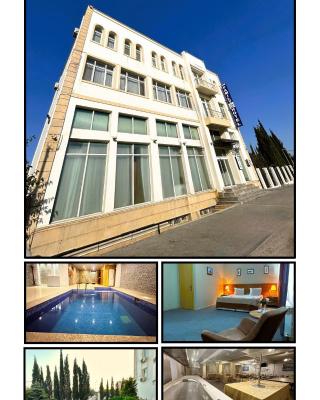 Family Hotel - Free Massage