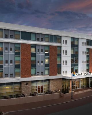 Hyatt Place Boulder Pearl Street - Newly Renovated