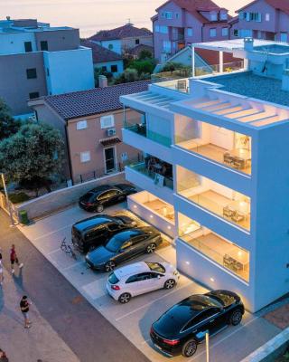 2 Bedroom Amazing Apartment In Mandre