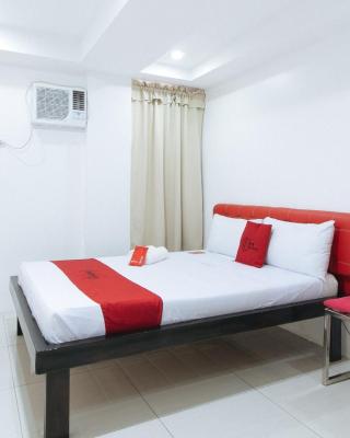 RedDoorz at DBuilders Rooms Bangkal Makati