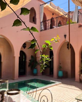 Riad Nadina