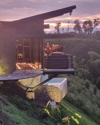 Maranatha. Grotto & Boutique+Hydrotherapy