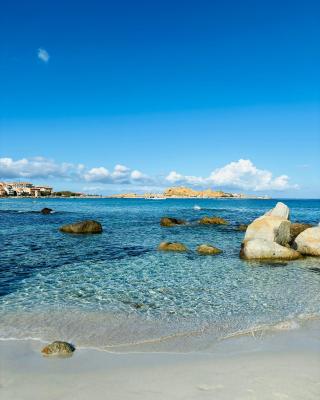 Appartamento con giardino a 50 m dal mare