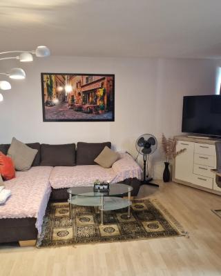 IM SI-CENTRUM 1 ZIMMER APART#MUSICAL#MESSE#Flughafen