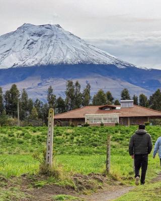 Cuscungo Cotopaxi Hostel & Lodge