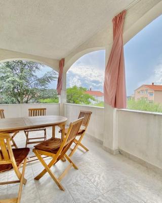 Family Apartments Viva close to the Beach