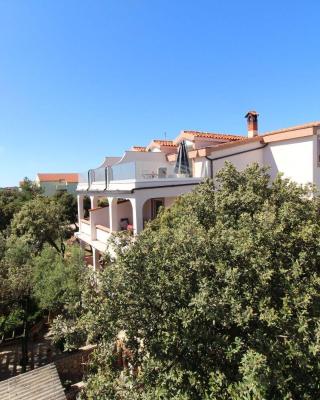 Apartments Mare