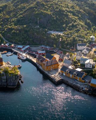 Nusfjord Village & Resort