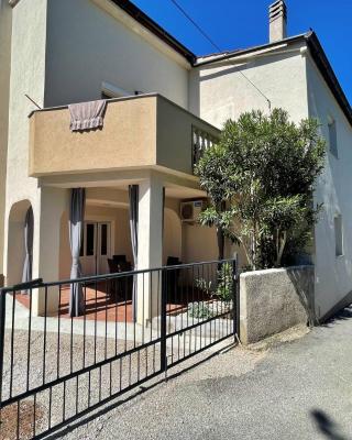 Apartment Butkovic