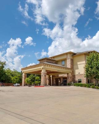 Best Western Plus Goliad Inn & Suites