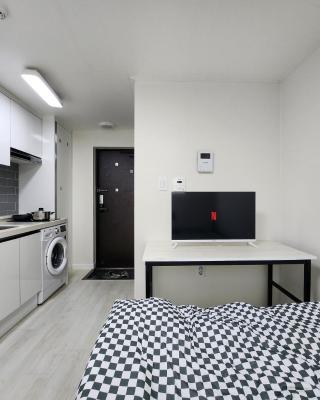 ST Cozy accommodation near Soongsil University Station
