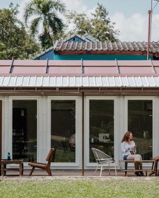 The Yard Hostel Chiang Mai