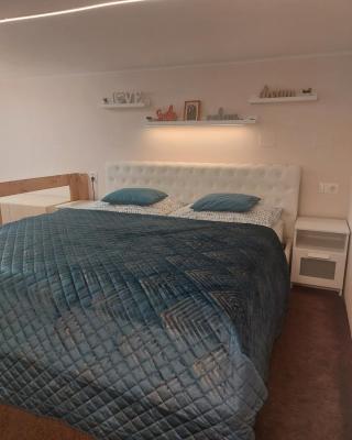 Adél Apartman