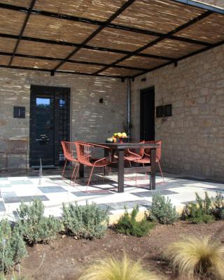 Lithero Suites