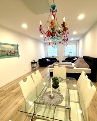 NEU Sweetroom großes Apartment Goldstadt Pforzheim