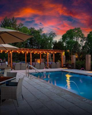 Arroyo Pinion Hotel, Ascend Hotel Collection