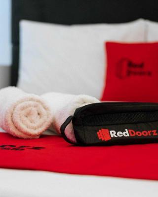 RedDoorz at Kresek