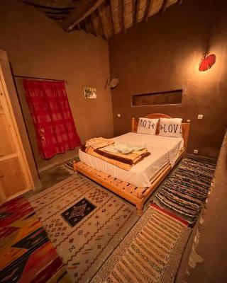 Authentic riad & activities Erg