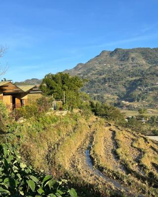 Black Hmong Sapa Homestay Family