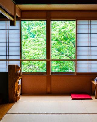 清津峡Hostel 雪ふる宿