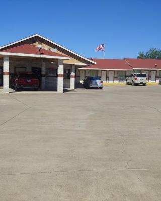 Brooks City Executive Inn