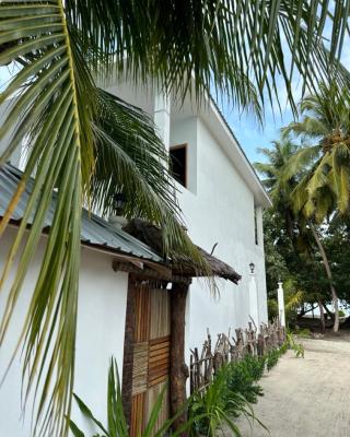 Dive and Sleep - All Inclusive Diving Guesthouse - 3 Dives per day