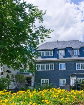 Hotel Haus Oberland