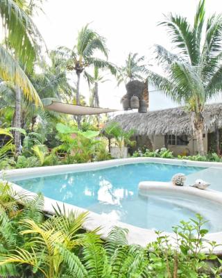 Maria Bonita Hotel & Restaurant El Cuyo by Spot Rentals