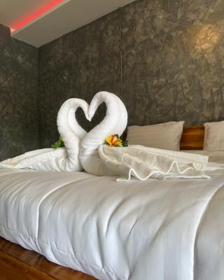 J House Has Love