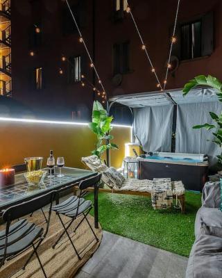 Villa Duomo - Jacuzzi e Terrazzo - Cinema - Free Parking - Gym