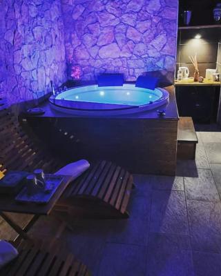 SPA ROOM SICILIA - Intera casa con spa privata Jacuzzi Sauna Bagno di Vapore ad uso illimitato