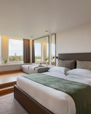 Royal Garden Hotel